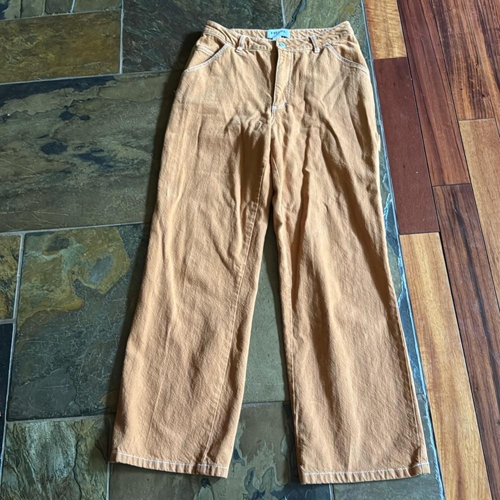 Dark tan cargo pants - very comfy and great condition.